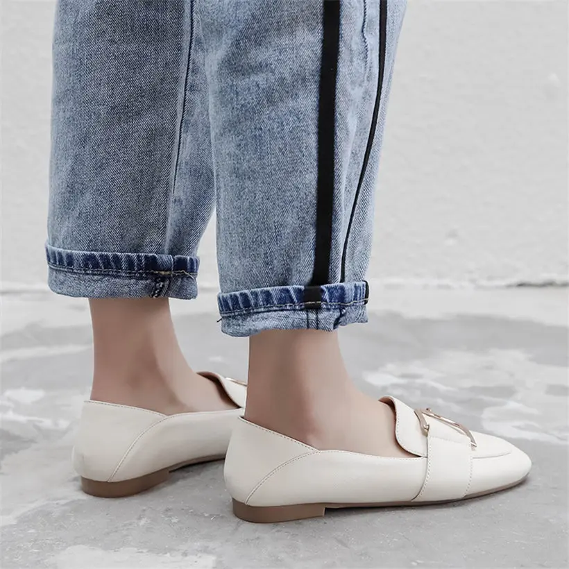 British Women Loafers Cow Genuine Leather Round Toe Flats Casual Moccasins Slip-on Mules Chain Oxford Driving Boat Ladies Shoes
British Women Loafers Cow Genuine Leather Round Toe Flats Casual Moccasins Slip-on Mules Chain Oxford Driving Boat Ladies Shoes