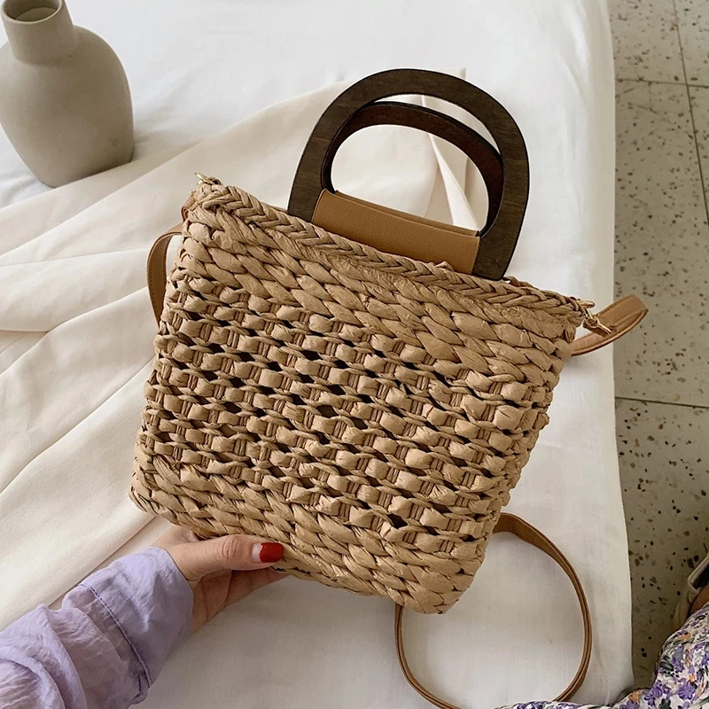 Women Straw Rattan Crossbody Messenger Bag Short Handle 2021 Summer Hand Woven Seaside Vacation Shoulder Purses Handbags
Women Straw Rattan Crossbody Messenger Bag Short Handle 2021 Summer Hand Woven Seaside Vacation Shoulder Purses Handbags