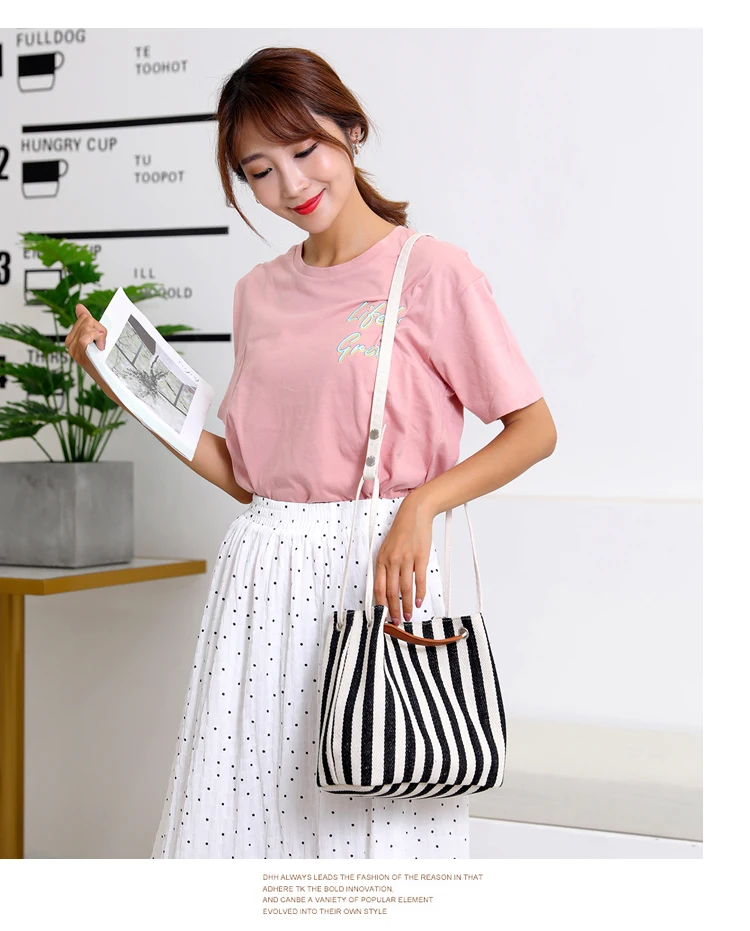 Bucket Bag Fashion Female Messenger Bag New 2020 Canvas Stripes Simple Portable Diagonal Shoulder Bag Mochila Feminina Handbags
Bucket Bag Fashion Female Messenger Bag New 2020 Canvas Stripes Simple Portable Diagonal Shoulder Bag Mochila Feminina Handbags