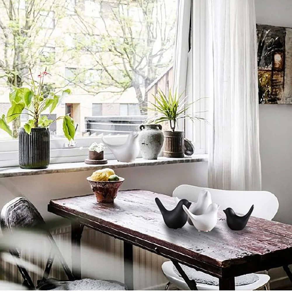 Nordic Creative White Ceramic Bird Figurines Home Decoration Accessories Party Crafts for Living Room Shelves Wedding Ornaments
Nordic Creative White Ceramic Bird Figurines Home Decoration Accessories Party Crafts for Living Room Shelves Wedding Ornaments