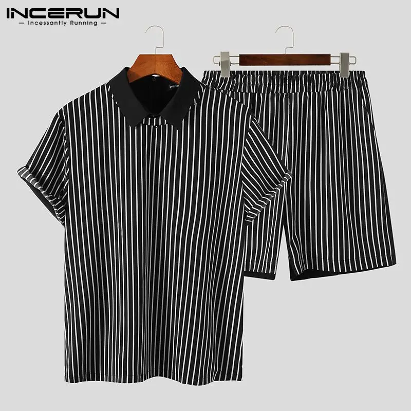 2021 Summer Men Striped Sets INCERUN Short Sleeve Lapel Tops Elastic Shorts Suits Fashion Patchwork Loose Suit Streetwear S-5XL
2021 Summer Men Striped Sets INCERUN Short Sleeve Lapel Tops Elastic Shorts Suits Fashion Patchwork Loose Suit Streetwear S-5XL