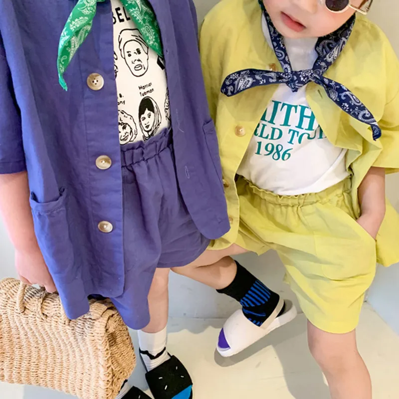 Korean style linen soft thin solid color clothes sets for boys and girls summer short sleeve coat and shorts 2pcs sets
Korean style linen soft thin solid color clothes sets for boys and girls summer short sleeve coat and shorts 2pcs sets
