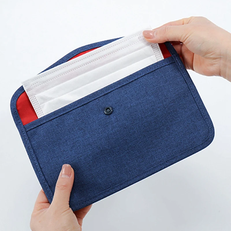 Fashionable Family Mask Clip Storage Bag Travel Portable Disposable Storage Box Dust Proof Bag Storage Bag
Fashionable Family Mask Clip Storage Bag Travel Portable Disposable Storage Box Dust Proof Bag Storage Bag