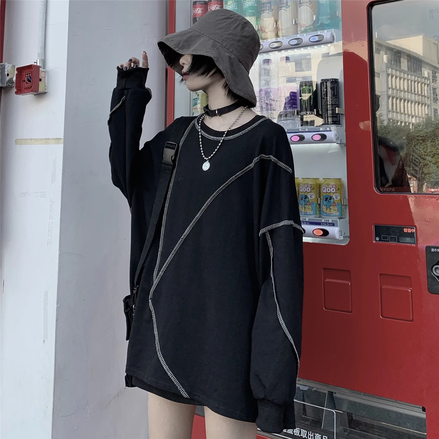 ins Hipster streetwear oversize tops thin sweatshirt fashion brand autumn style pullovers designer hoodies women long sleeve new
ins Hipster streetwear oversize tops thin sweatshirt fashion brand autumn style pullovers designer hoodies women long sleeve new
