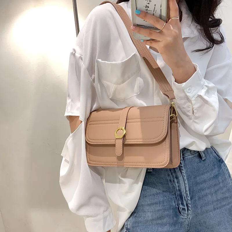 YOUSE Brand 2021 New Fashion Bag Female Trend Fashion Single Shoulder Bags Western Style Shoulder Strap Armpit Bag Commuter Bags 
YOUSE Brand 2021 New Fashion Bag Female Trend Fashion Single Shoulder Bags Western Style Shoulder Strap Armpit Bag Commuter Bags