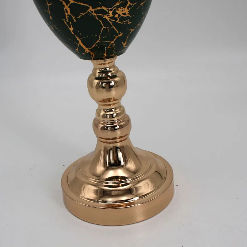 Metal Candle Holders Candlestick Fashion Candlestick Candelabra Table Home Decor Black metal ceramic handicraft candlestick
Metal Candle Holders Candlestick Fashion Candlestick Candelabra Table Home Decor Black metal ceramic handicraft candlestick