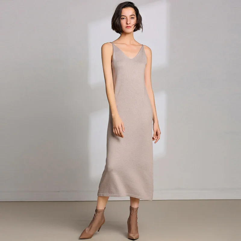 Black Spaghetti Strap V Neck Sweater Knitted Dress Women New Spring Elastic Pullover Off Shoulder Long Knitted Sweater Dresses
Black Spaghetti Strap V Neck Sweater Knitted Dress Women New Spring Elastic Pullover Off Shoulder Long Knitted Sweater Dresses