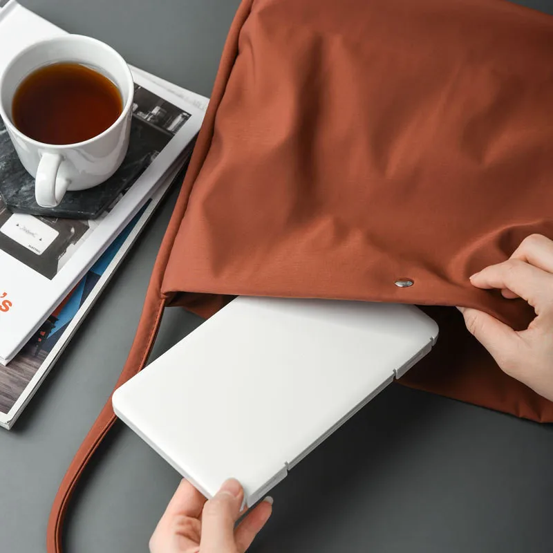 Portable Moisture-proof Storage Box Dustproof Case Storage Box Temporary Print Storage Folder
Portable Moisture-proof Storage Box Dustproof Case Storage Box Temporary Print Storage Folder