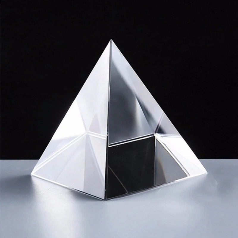 Transparent Pyramid 2.75 Inches(70mm)K9 Glass Office Home Decoration Ornaments Suitable for Experimental Teaching
Transparent Pyramid 2.75 Inches(70mm)K9 Glass Office Home Decoration Ornaments Suitable for Experimental Teaching