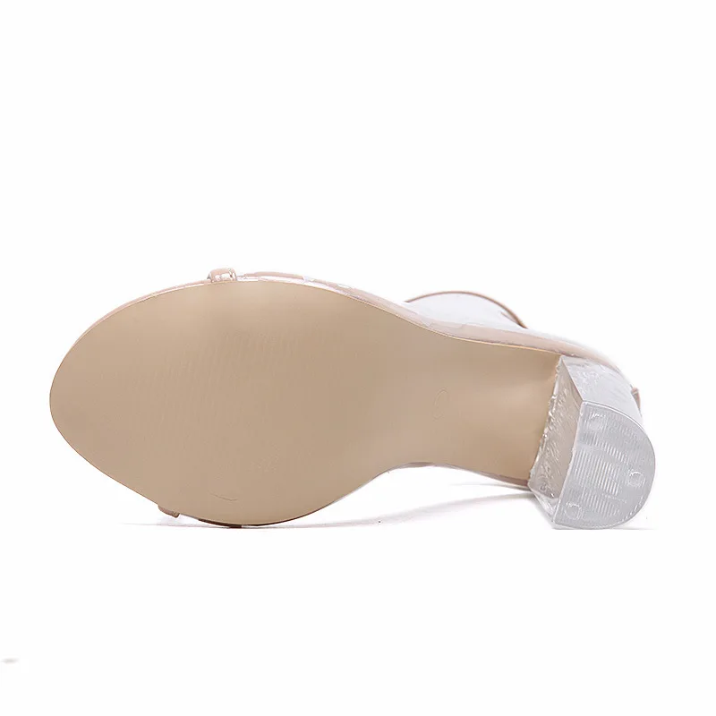 2020 summer new style transparent thick heel sandals crystal heel sandals high heel fish mouth shoes trendy women's sandals
2020 summer new style transparent thick heel sandals crystal heel sandals high heel fish mouth shoes trendy women's sandals