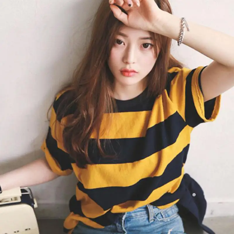 Women's New Summer Korean Style Striped Short-sleeved T-shirt Loose Oversize Tops Are Slim And Slim Popular Personality
Women's New Summer Korean Style Striped Short-sleeved T-shirt Loose Oversize Tops Are Slim And Slim Popular Personality