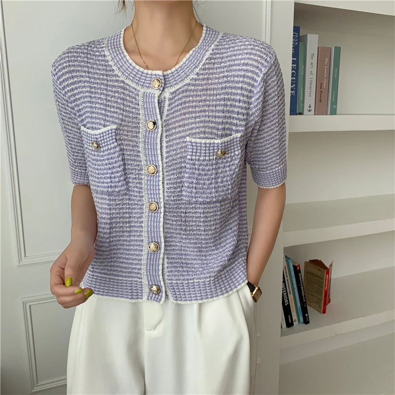 Solid O-Neck Pocket Shirt Women Xiaoxiangfeng Fashion Short Sleeve Shirt Woman Single-Breasted Knitted Cardigan Ladies 2021 
Solid O-Neck Pocket Shirt Women Xiaoxiangfeng Fashion Short Sleeve Shirt Woman Single-Breasted Knitted Cardigan Ladies 2021