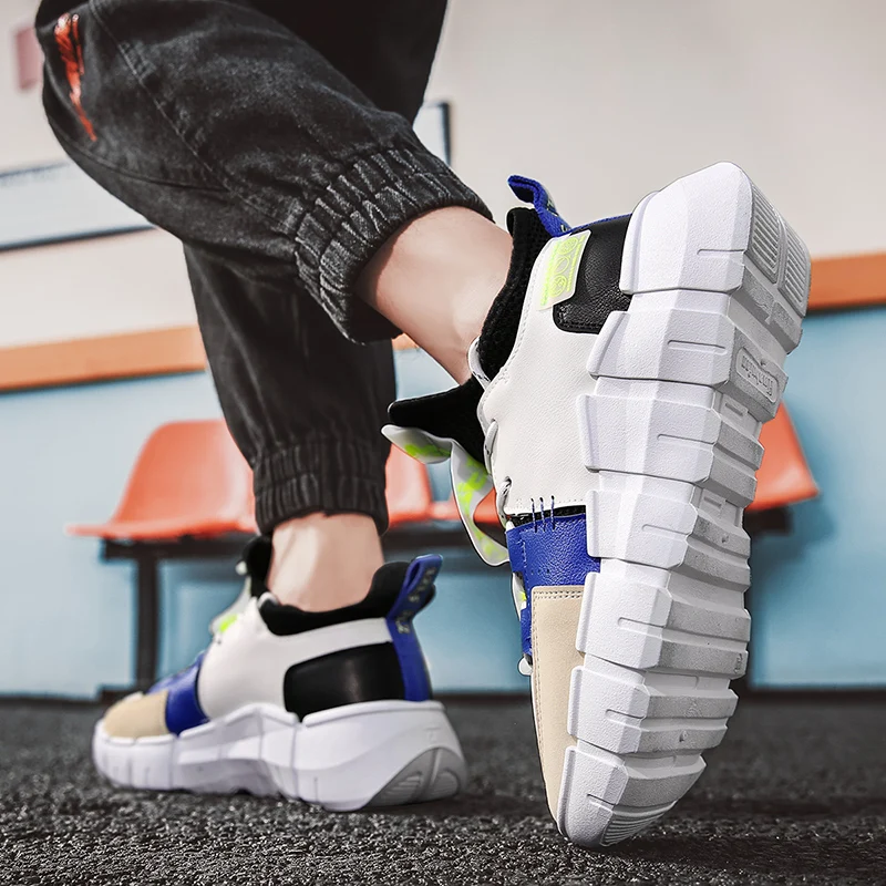 Spring Sneakers For Men Low Solid Lace-Up Breathable Walking Shoes Platform Damping Non-slip Outdoor Running Shoes
Spring Sneakers For Men Low Solid Lace-Up Breathable Walking Shoes Platform Damping Non-slip Outdoor Running Shoes