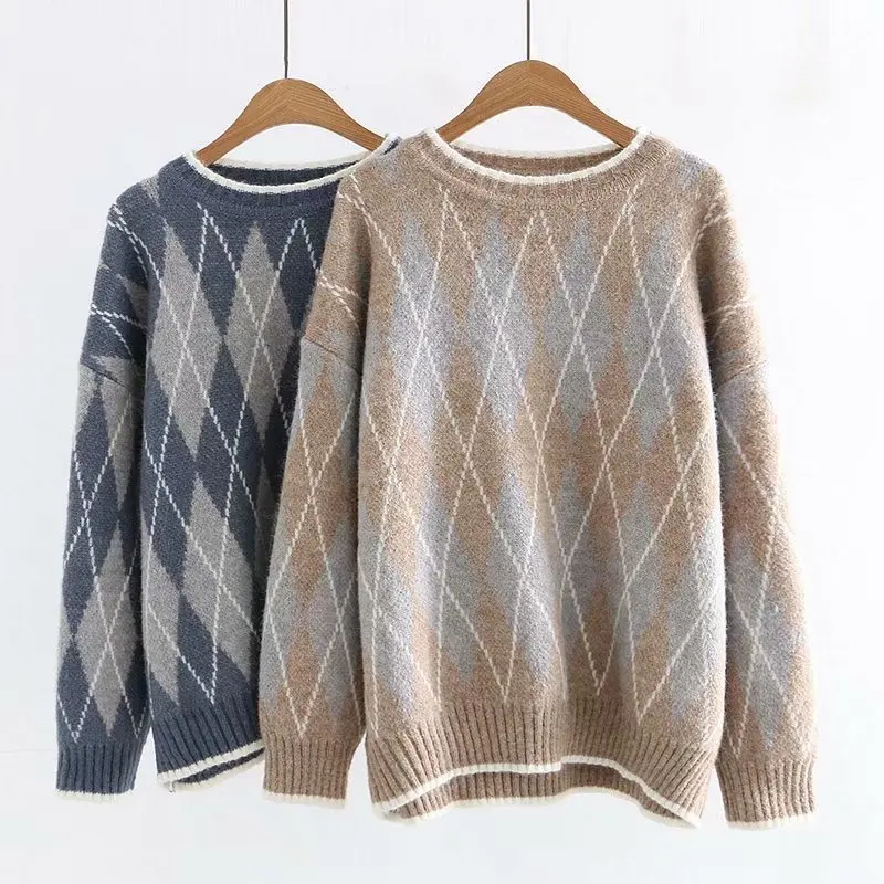 2020 New Winter Retro Knitted Diamond Jacquard Pullover Sweater Women Loose Outer Wear
2020 New Winter Retro Knitted Diamond Jacquard Pullover Sweater Women Loose Outer Wear