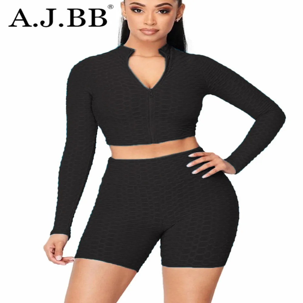 Europe new fashion leisure solid color sports two piece slim V-Neck long sleeve top and shorts women's suit
Europe new fashion leisure solid color sports two piece slim V-Neck long sleeve top and shorts women's suit