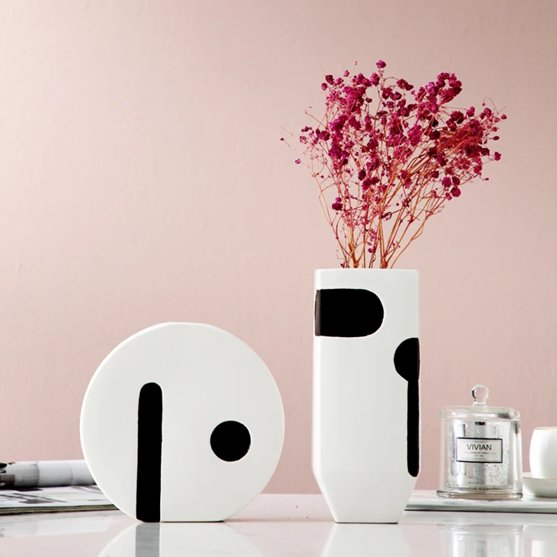 Nordic Творческий современный двусторонний керамическая ваза ручной работы Цвет контрастные украшения дома студия светильник класса люкс ва... 
Nordic Творческий современный двусторонний керамическая ваза ручной работы Цвет контрастные украшения дома студия светильник класса люкс ва...