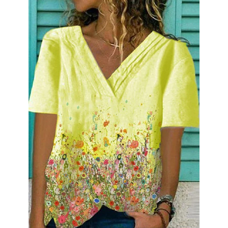 Women's Casual V-neck T-shirt Small Floral Print Shirt Simple Elegant Women's T-Shirt Large 5XL Women's Summer Everyday Wear
Women's Casual V-neck T-shirt Small Floral Print Shirt Simple Elegant Women's T-Shirt Large 5XL Women's Summer Everyday Wear