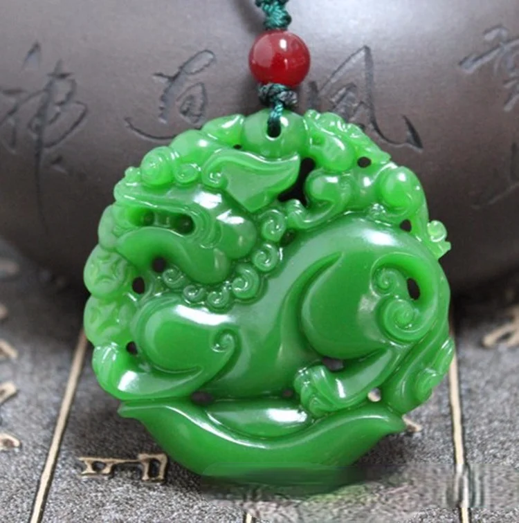 Natural Hand-Carved Jade Pendant Charm Jadeite Necklace Fashion Accessories Women Men with Chain Fashion Jewelry Green White
Natural Hand-Carved Jade Pendant Charm Jadeite Necklace Fashion Accessories Women Men with Chain Fashion Jewelry Green White