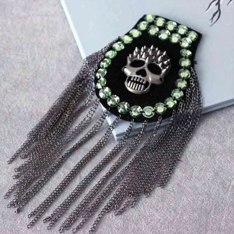 Alloy Tassel Epaulet Rhinestone Shoulder Board Costume Shoulder Badge Decor for Man Women Halloween Skull Costume Decors
Alloy Tassel Epaulet Rhinestone Shoulder Board Costume Shoulder Badge Decor for Man Women Halloween Skull Costume Decors