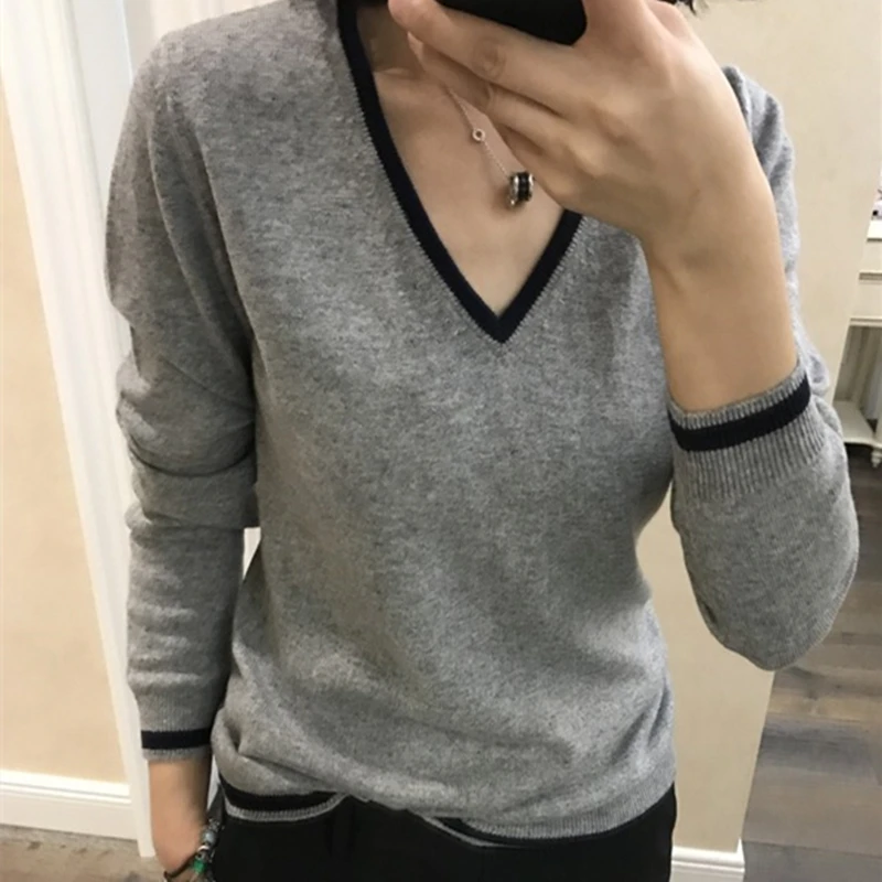 HYHY 2021 autumn and winter cashmere sweater female V-neck pullover loose long-sleeved sweater large size knit bottoming shirt
HYHY 2021 autumn and winter cashmere sweater female V-neck pullover loose long-sleeved sweater large size knit bottoming shirt