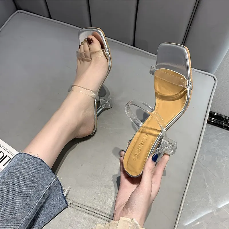 Sexy Transparent Slippers Summer Women Shoes Fashion Hollow High Heels Square Toe Clear Heel Slides Super High Heel Party Shoes
Sexy Transparent Slippers Summer Women Shoes Fashion Hollow High Heels Square Toe Clear Heel Slides Super High Heel Party Shoes