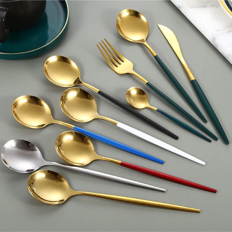 24Pcs Gold Cutlery Set Stainless Steel Knife Fork Dinnerware Set Coffee Spoon Tableware Set Steak Knife Fork Luxury Flatware Set
24Pcs Gold Cutlery Set Stainless Steel Knife Fork Dinnerware Set Coffee Spoon Tableware Set Steak Knife Fork Luxury Flatware Set