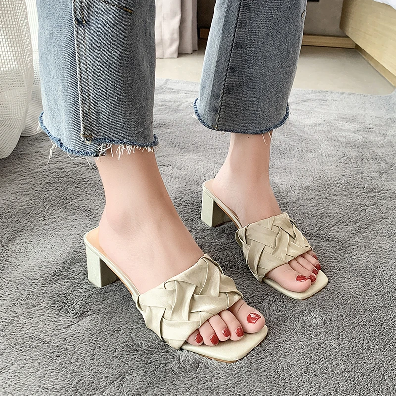 New Slides Slippers Women 2021 Summer Fashion Square Toe Flat Casual Platform Beach Sandals Outdoor Ladies High Heel Slippers
New Slides Slippers Women 2021 Summer Fashion Square Toe Flat Casual Platform Beach Sandals Outdoor Ladies High Heel Slippers