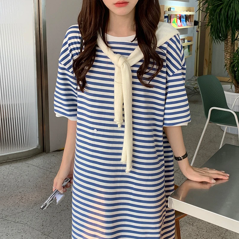 Korejpaa Women Dress 2021 Summer Korea Chic Ladies Casual Round Neck Short-Sleeved Contrasting Stripes Side Button Waist Vestido
Korejpaa Women Dress 2021 Summer Korea Chic Ladies Casual Round Neck Short-Sleeved Contrasting Stripes Side Button Waist Vestido