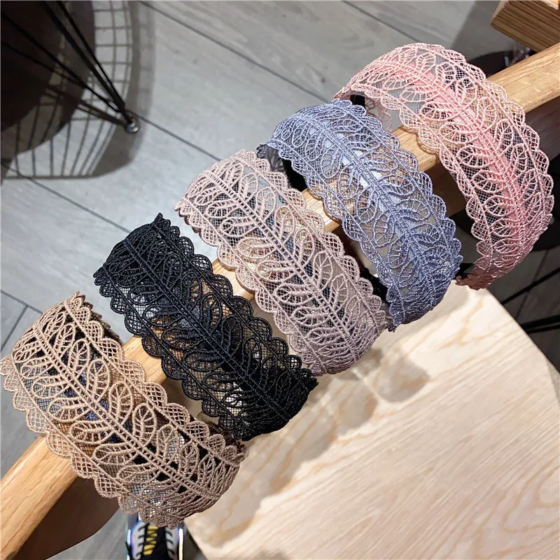 Lace Leaves Hair Hoop Wide Headbands for Women Lace Headband Hollow Elastic Headband Boutique Hair Hoops Tiara Hair Accessories
Lace Leaves Hair Hoop Wide Headbands for Women Lace Headband Hollow Elastic Headband Boutique Hair Hoops Tiara Hair Accessories
