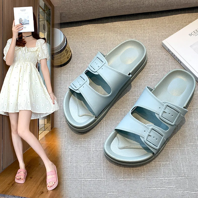 2021 New Slippers Women's Summer Straight Line Sandals Outdoor Indoor Home New Soft Bottom Anti-skid PVC Sandals
2021 New Slippers Women's Summer Straight Line Sandals Outdoor Indoor Home New Soft Bottom Anti-skid PVC Sandals
