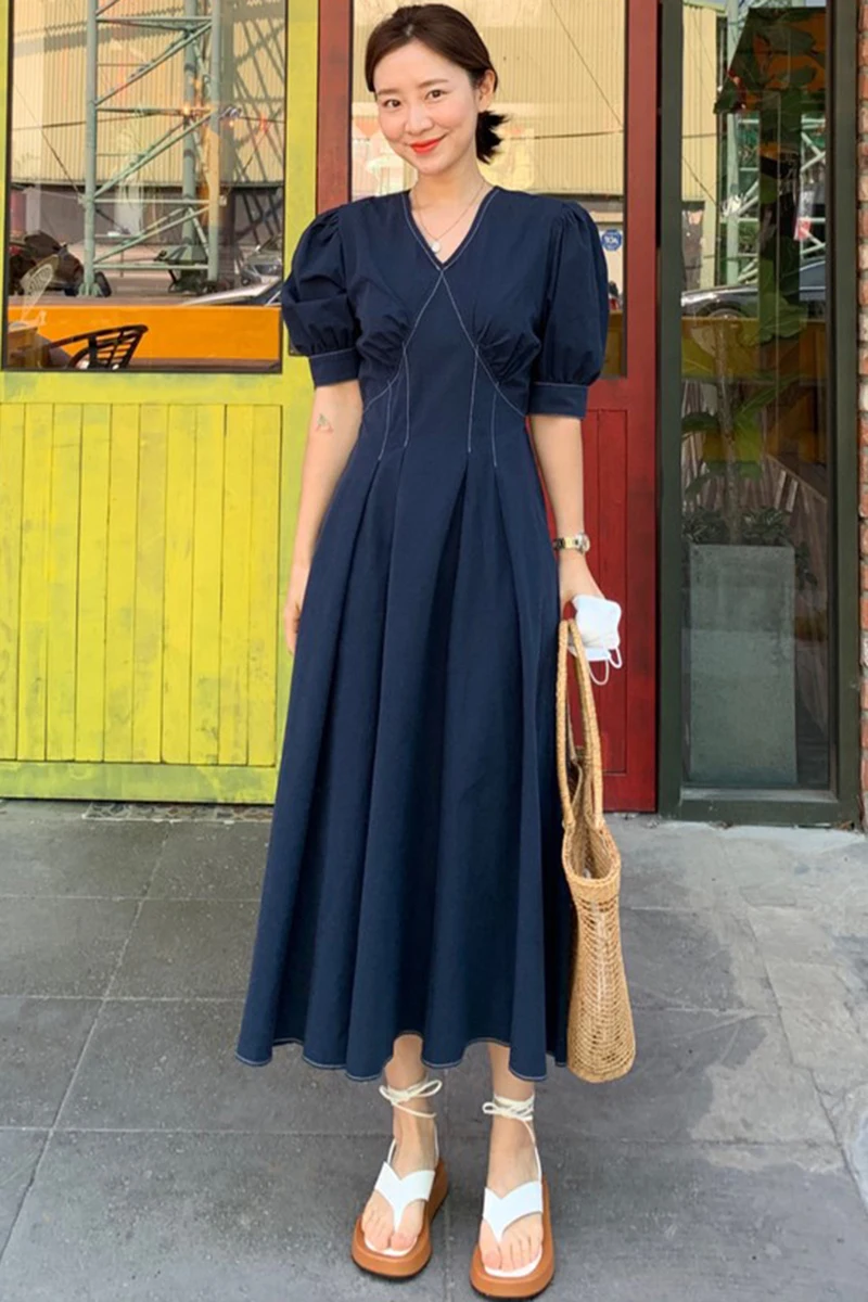 vestidos verano 2020 fashion korean clothes elegant vintage v-neck lace-up puff sleeve white cotton casual long dress women
vestidos verano 2020 fashion korean clothes elegant vintage v-neck lace-up puff sleeve white cotton casual long dress women