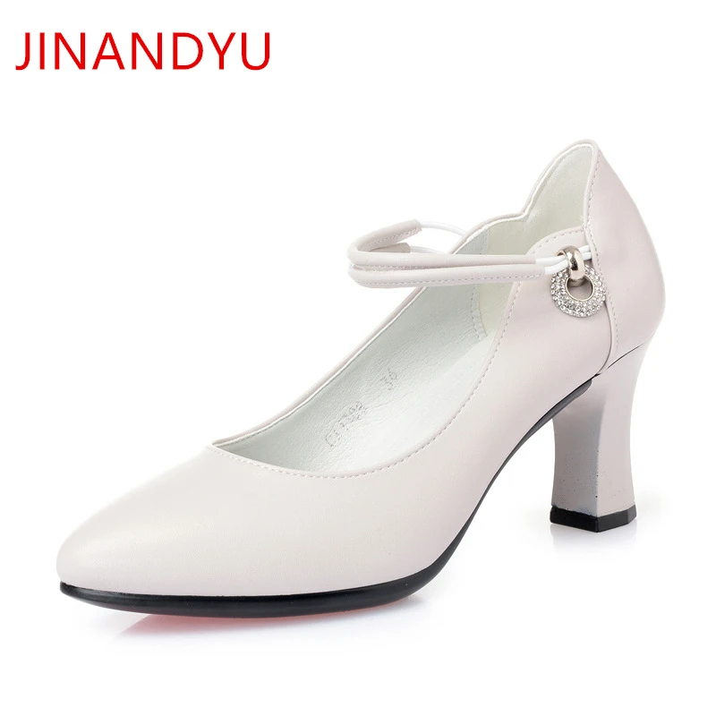 Office Leather Shoes Women Beige Black Wedding Shoes Kitten Heels Round Toe Fashion Party Shoes Woman Pumps Tacones 5 Cm
Office Leather Shoes Women Beige Black Wedding Shoes Kitten Heels Round Toe Fashion Party Shoes Woman Pumps Tacones 5 Cm