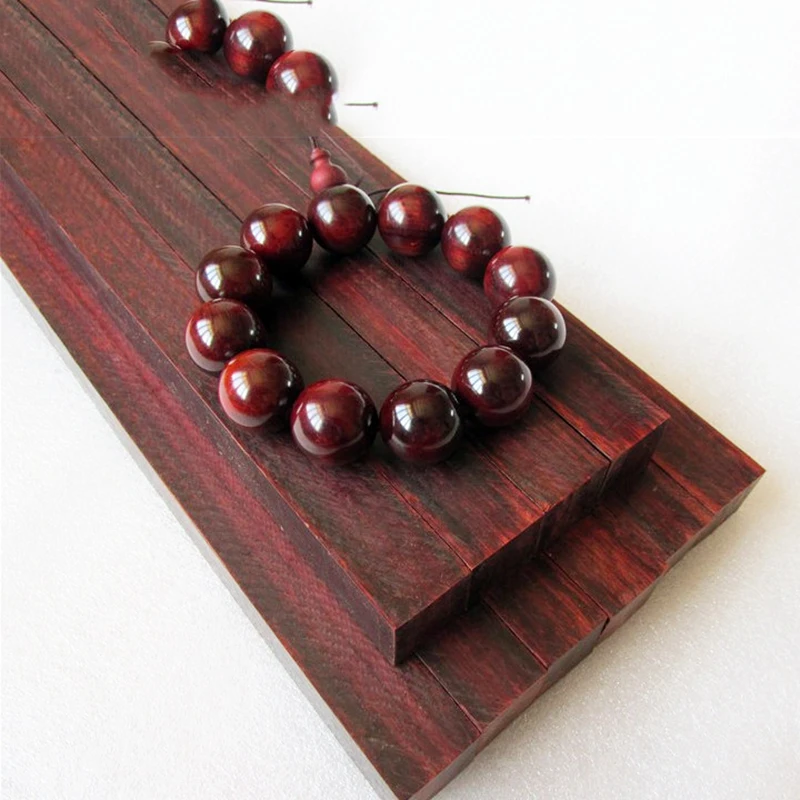 Red sandalwood high oil density old material Pterocarpus santalinus Handmade Untreated wood (Not waxed Not polished)
Red sandalwood high oil density old material Pterocarpus santalinus Handmade Untreated wood (Not waxed Not polished)