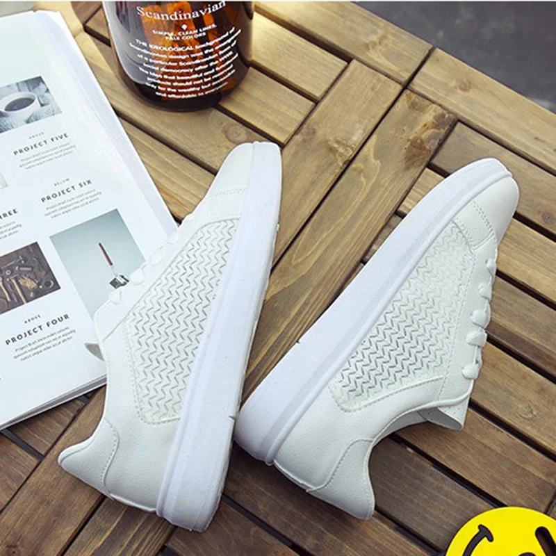 Women Casual Shoes Summer 2019 Spring Mesh+Leather Flats Shoes Woman Fashion Breathable Women Sneakers
Women Casual Shoes Summer 2019 Spring Mesh+Leather Flats Shoes Woman Fashion Breathable Women Sneakers