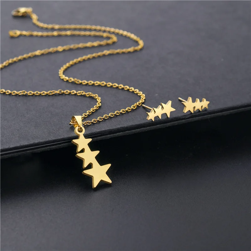 Stainless Steel Lucky Geometric Sky Three Five-Pointed Stars Pendant Chain Necklace Woman Mother Girl Gift Wedding Jewelry
Stainless Steel Lucky Geometric Sky Three Five-Pointed Stars Pendant Chain Necklace Woman Mother Girl Gift Wedding Jewelry