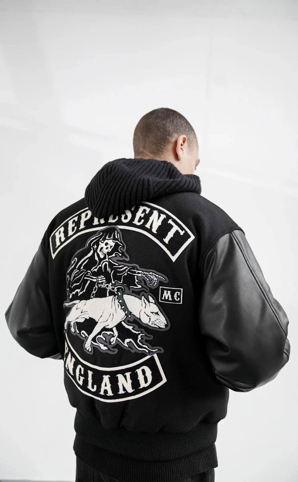 2021FW Represent Varsity Baseball Jackets Women Men 1:1 Best-Quality Embroidery Patchwork Clothing PU Leather Bomber Coats
2021FW Represent Varsity Baseball Jackets Women Men 1:1 Best-Quality Embroidery Patchwork Clothing PU Leather Bomber Coats