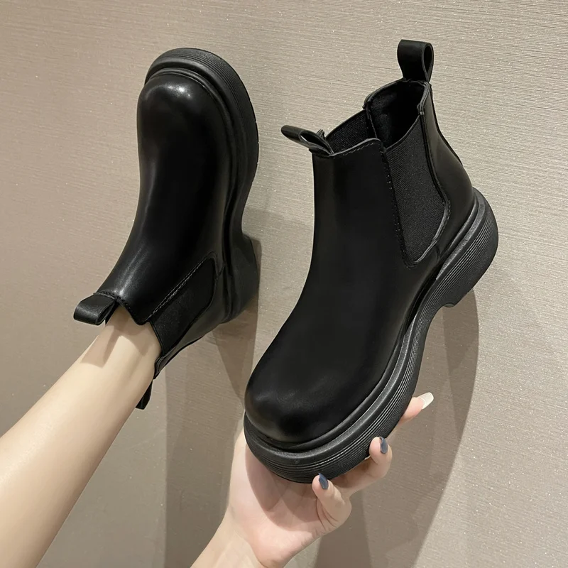 2021 Autumn New Chelsea Women's Boots Thick-soled Round Toe Casual Shoes Outdoor Non-slip Warm Flat Boots Mid-heel Ankle Boots
2021 Autumn New Chelsea Women's Boots Thick-soled Round Toe Casual Shoes Outdoor Non-slip Warm Flat Boots Mid-heel Ankle Boots