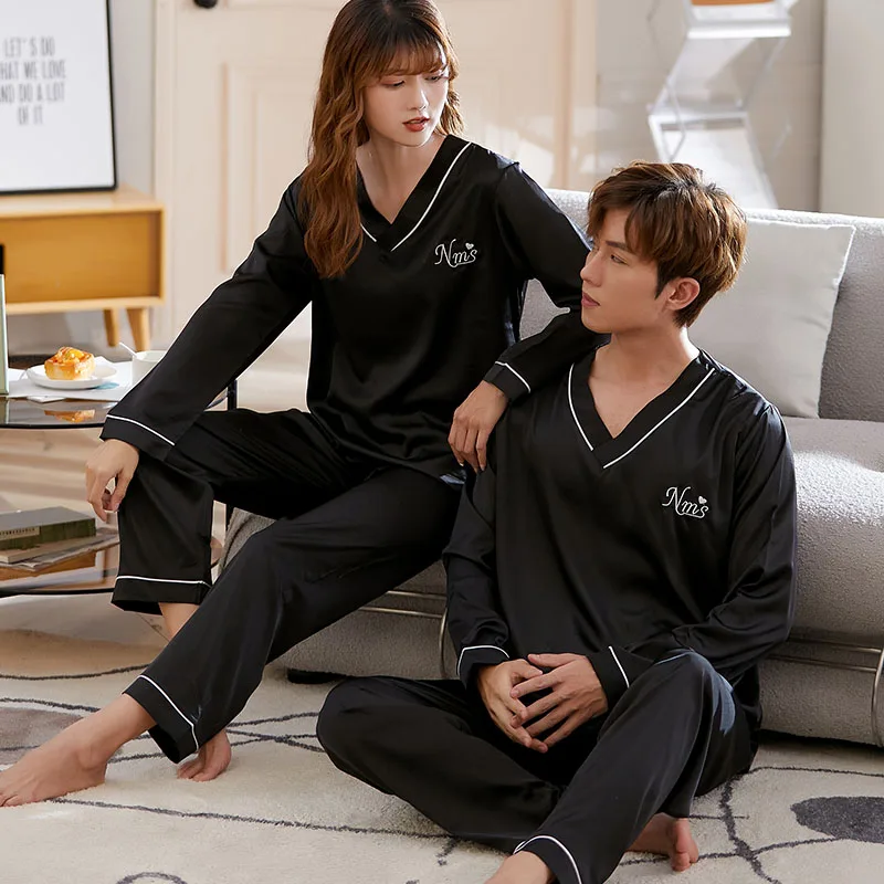Luxury Pajama Suit Men Silk Pajamas Sets Couple Sleepwear Family Lover Soft Men & Women Pajamas Autumn Winter Pajamas for Men 
Luxury Pajama Suit Men Silk Pajamas Sets Couple Sleepwear Family Lover Soft Men & Women Pajamas Autumn Winter Pajamas for Men