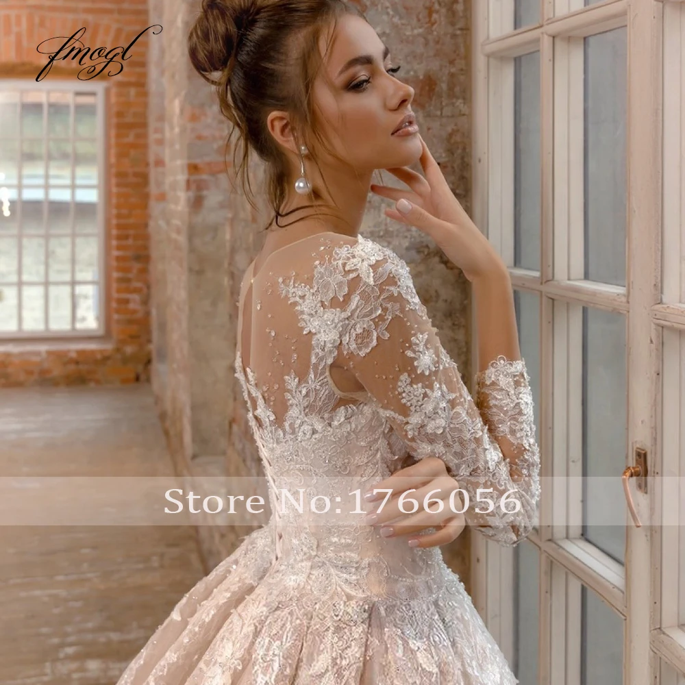 Fmogl Sexy Backless Long Sleeve Lace Princess Wedding Dresses 2020 Luxury Appliques Beaded Chapel Train Vintage Bridal Gowns
Fmogl Sexy Backless Long Sleeve Lace Princess Wedding Dresses 2020 Luxury Appliques Beaded Chapel Train Vintage Bridal Gowns