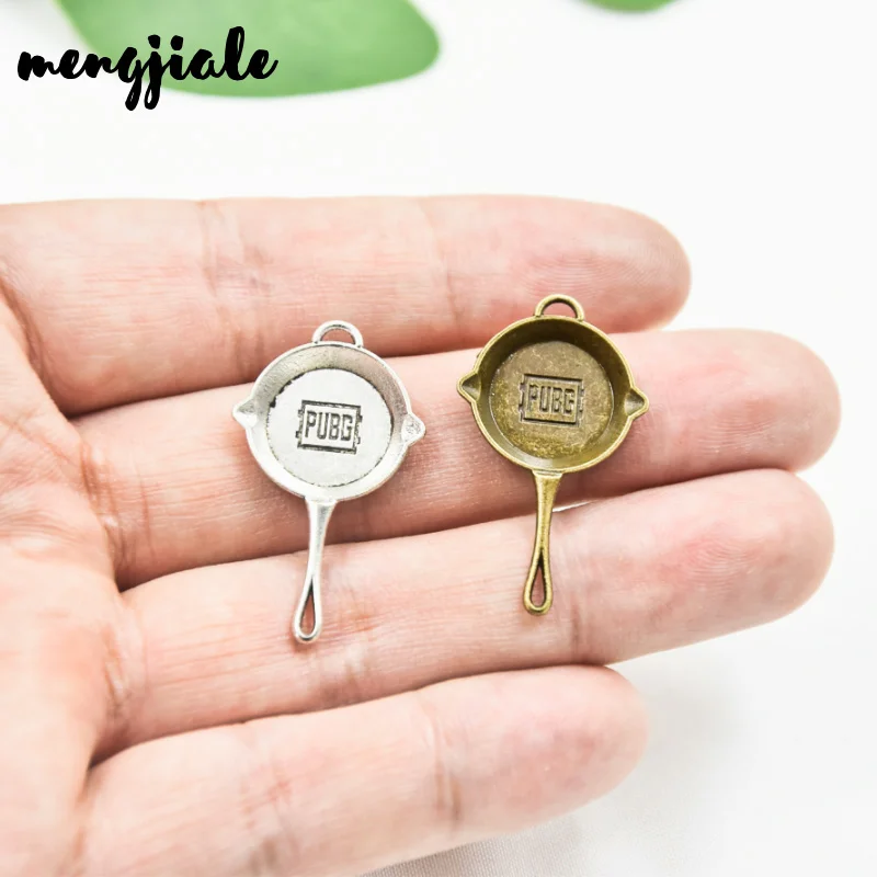 30pcs Two Color PUBG Frying Pan Charms Alloy Metal Pendants For DIY Retro Jewelry Accessories Making 34*20mm
30pcs Two Color PUBG Frying Pan Charms Alloy Metal Pendants For DIY Retro Jewelry Accessories Making 34*20mm