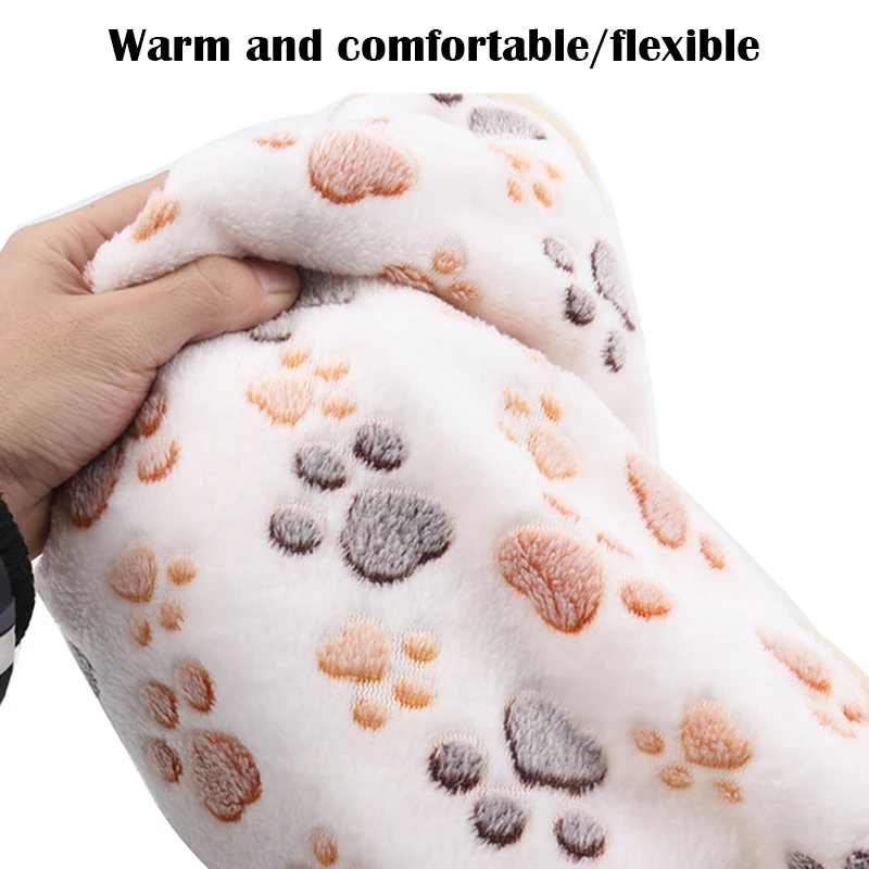 Pet Dog Blanket Soft Warm Fleece Washable Blanket for Cat Kitten Puppy with Cute Paw Print Sleeping Mat B1
Pet Dog Blanket Soft Warm Fleece Washable Blanket for Cat Kitten Puppy with Cute Paw Print Sleeping Mat B1