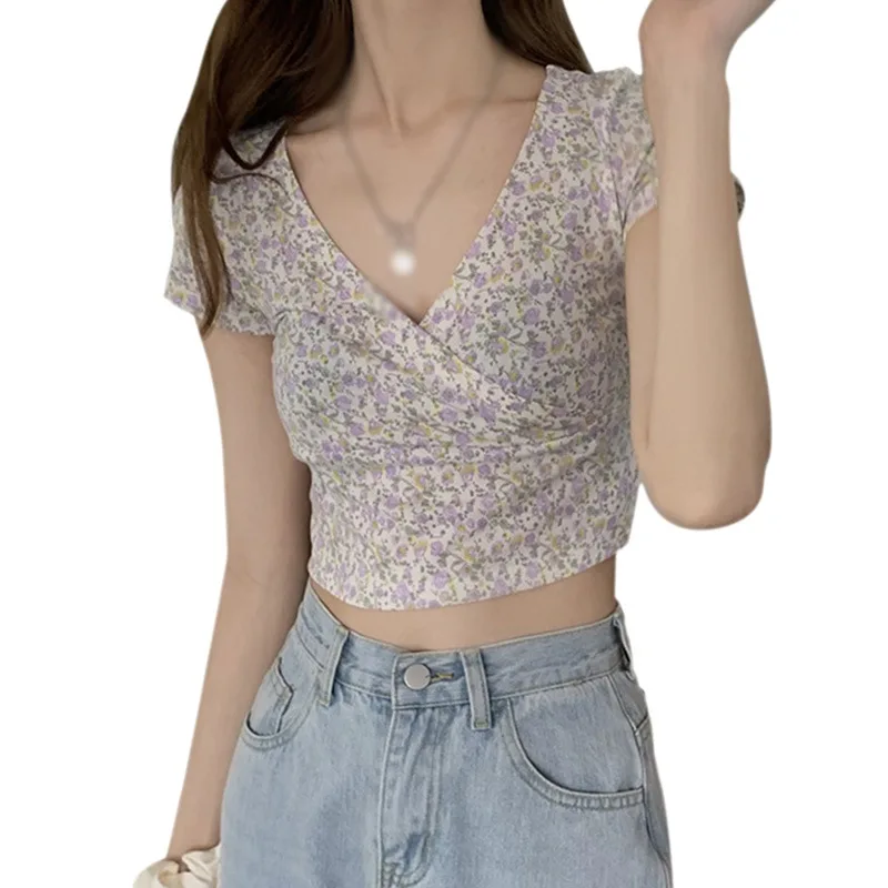 Women Comfortable Fashion Floral Print V-Neck Summer Short Sleeve Tops Beautiful Elegant Breathable Unique style T-Shirts
Women Comfortable Fashion Floral Print V-Neck Summer Short Sleeve Tops Beautiful Elegant Breathable Unique style T-Shirts