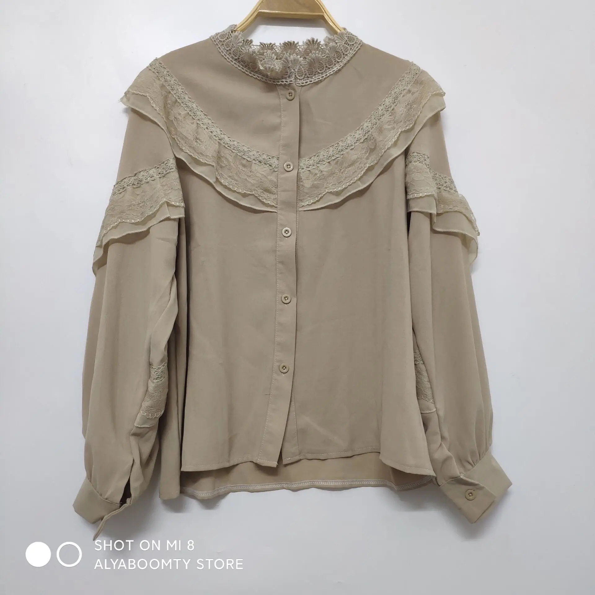 FAKUNTN BJapanese Lolita Style Осень Весна женская рубашка с оборками воротник абрикосовый Элегантный женский блузки милые кавайные фонарики
FAKUNTN BJapanese Lolita Style Осень Весна женская рубашка с оборками воротник абрикосовый Элегантный женский блузки милые кавайные фонарики