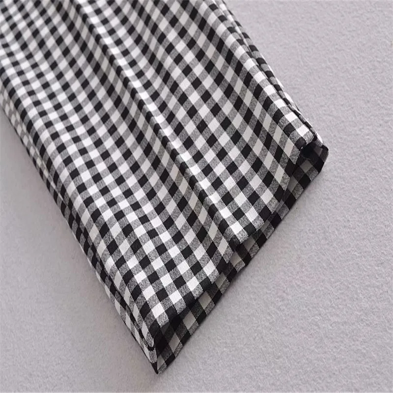 2021 ZA Black Plaid High Waist Pants Women Vintage Front Welt Pockets Casual Trouser Feminine Chic Fitted Summer Pants
2021 ZA Black Plaid High Waist Pants Women Vintage Front Welt Pockets Casual Trouser Feminine Chic Fitted Summer Pants