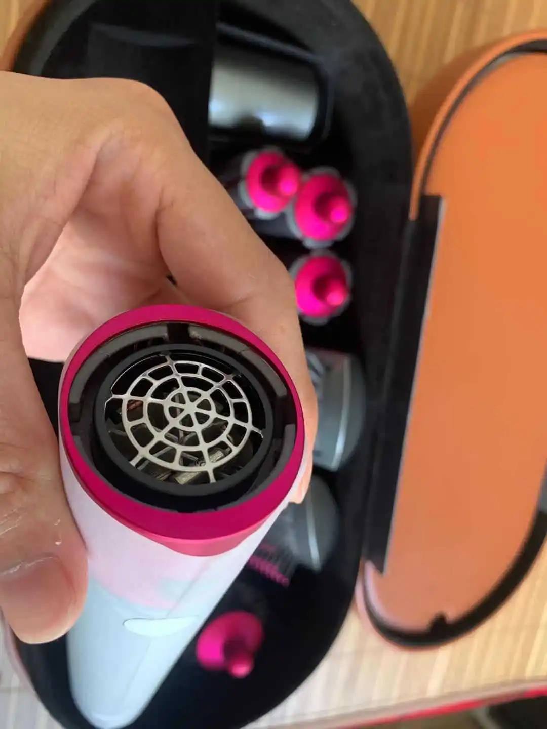 Dason HS01 Hair Dryer 8 In1 Kit Electric Blow Air Styler Comb Curling Wand Brush Iron Hair Curler Straightener for Airwrap
Dason HS01 Hair Dryer 8 In1 Kit Electric Blow Air Styler Comb Curling Wand Brush Iron Hair Curler Straightener for Airwrap