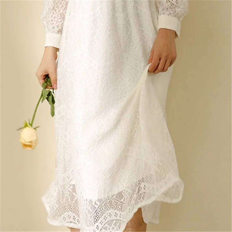 2019 Autumn New Elegant Lace Embroider Women Dress Stand-Neck Long sleeve Party Dress Sexy Midi High waist Hollow Out Dresses
2019 Autumn New Elegant Lace Embroider Women Dress Stand-Neck Long sleeve Party Dress Sexy Midi High waist Hollow Out Dresses
