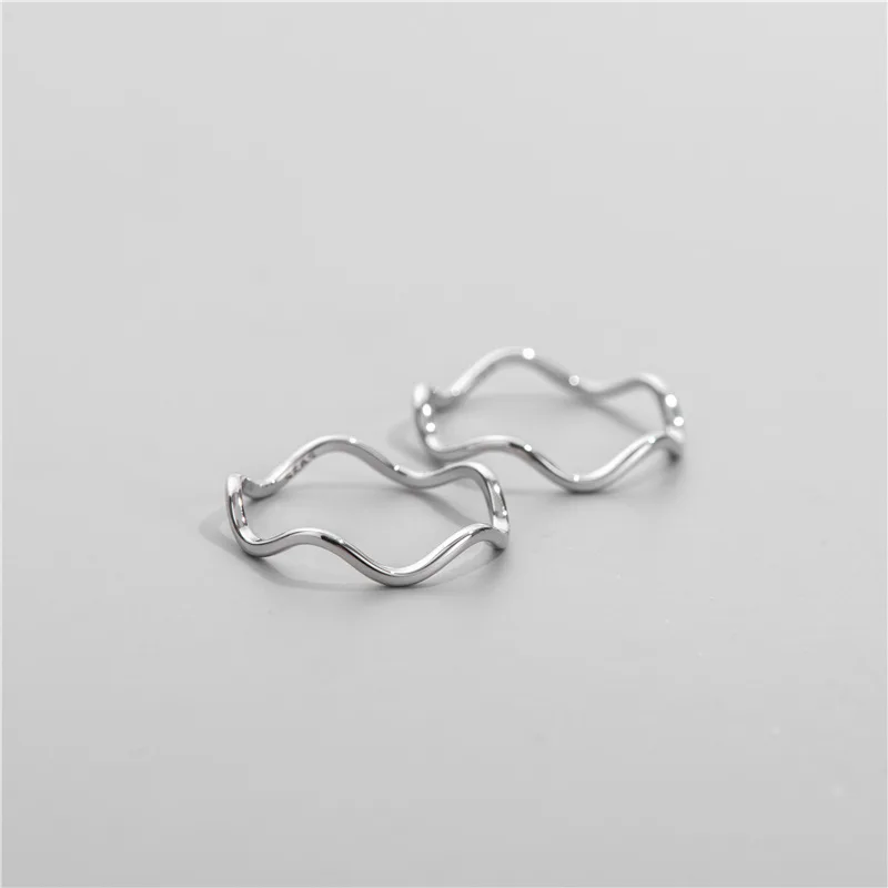 Thin Line Rings 925 Sterling Silver Simple Curve Wave Wild Smooth Geometric Finger Ring for Woman Striped Jewelry Party Gifts
Thin Line Rings 925 Sterling Silver Simple Curve Wave Wild Smooth Geometric Finger Ring for Woman Striped Jewelry Party Gifts
