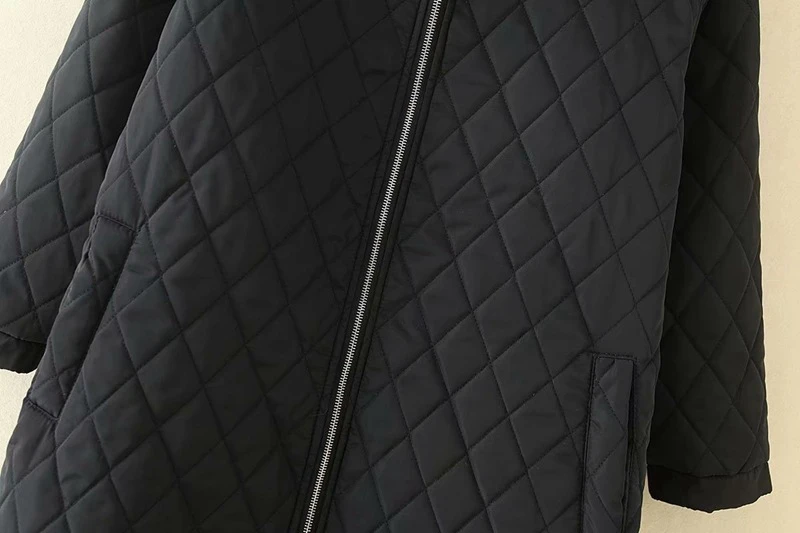 2019 new hooded plus size winter coat women black parka women coat warm loose zipper three quarter sleeves 4XL 5XL
2019 new hooded plus size winter coat women black parka women coat warm loose zipper three quarter sleeves 4XL 5XL