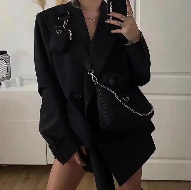 Movie Star Nylon Designer shoulder bag high quality leather handbag designer best-selling lady crossbody luxury bag chain bag 
Movie Star Nylon Designer shoulder bag high quality leather handbag designer best-selling lady crossbody luxury bag chain bag