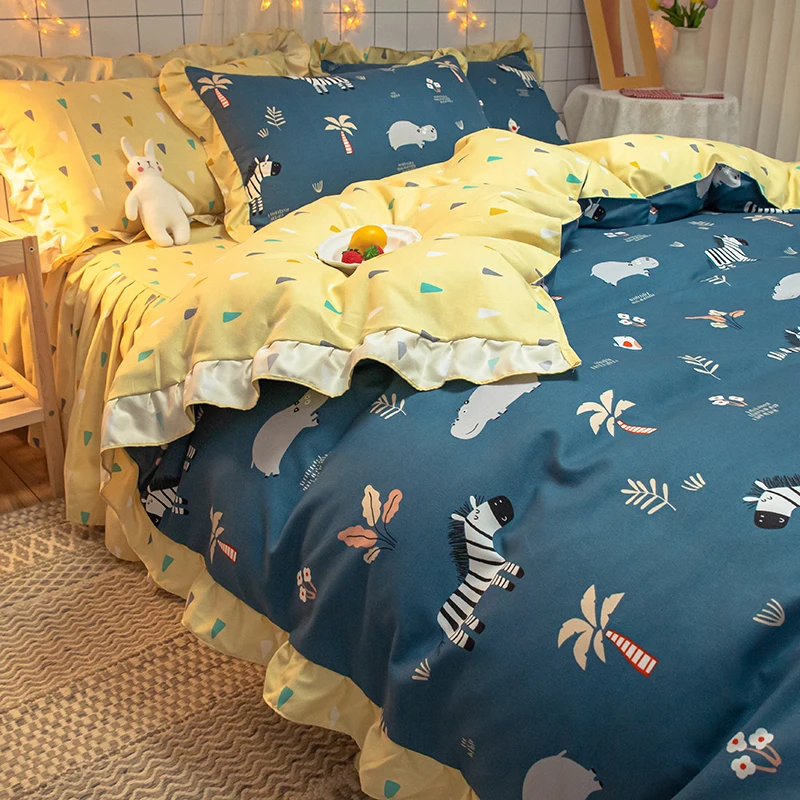 New Korean bedclothes luxury horse duvet cover Romantic Lace Girls Princess quilts Cover queen full single animal Bedding Sets 
New Korean bedclothes luxury horse duvet cover Romantic Lace Girls Princess quilts Cover queen full single animal Bedding Sets